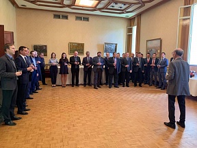 Sur la célébration de la Journée du Diplomate Sur la célébration de la Journée du Diplomate